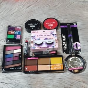 Wet n wild 10 piece Halloween makeup bundle